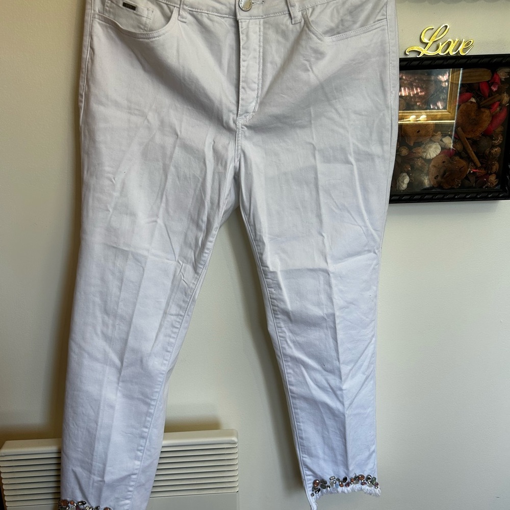White Jeans with Embellished Hem